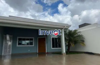 Casa excelente, 4 quartos, lazer completo, dentro de condomínio na rua 12 em vicente pires.