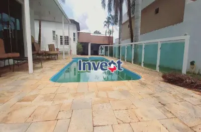 Casa com 4 quartos, dentro de condomínio, lazer completo, lote de 800m² na rua 04 em vicente pires.