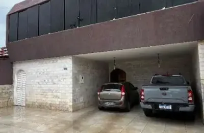 Casa à venda em localização privilegiada taguatinga sul, qsa 03 na frente do shopping!