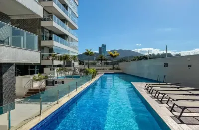 Este apartamento reúne tudo o que há de bom e incrível em um só lugar, em um misto perfeito de luxo e sofisticação.