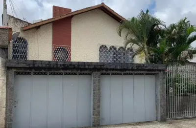 Casa com 5 quartos à venda na Rua Professor José Spineli, 270, Bairu, Juiz de Fora