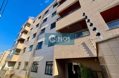 02 quartos com suíte, novo, garagem e área externa espaçosa no santa helena