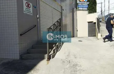 Ponto comercial para alugar na Rua Doutor José Fagundes Neto, 75, Granbery, Juiz de Fora