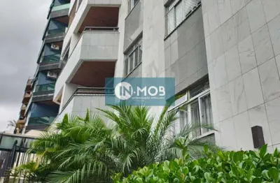 Apartamento 03 quartos suites, areas externas , na rua delfim moreira centro