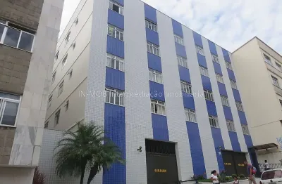 Apartamento excelente  02 quartos com  garagem  proximo ao colegio academia centro r$ 900,000  + r$315,00 txs