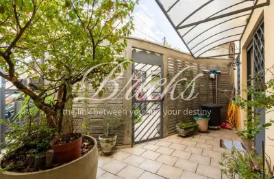 Casa térrea a venda no Planalto Paulista 300m² terreno, 4 vagas