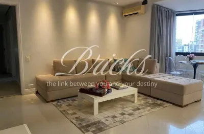 À venda ? apartamento reformado em moema com 112 m², 3 dormitórios (1 suíte), 2 vagas e andar alto