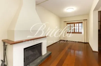 Casa em condomínio fechado com 5 quartos à venda na Rua Irundiara, 35, Vila Nova Conceição, São Paulo