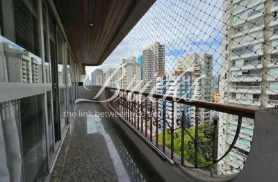 Apartamento com 3 quartos para alugar na Alameda dos Arapanés, 628, Moema, São Paulo