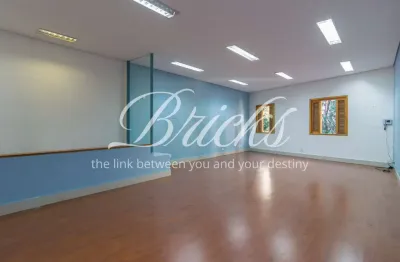 Casa comercial à venda na Rua Aracaju, 134, Higienópolis, São Paulo