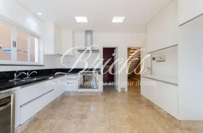 Sobrado residencial 4 quartos e piscina para venda ou para alugar - brooklin novo