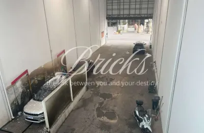 Barracão / Galpão / Depósito para alugar na Alameda dos Maracatins, 653, Moema, São Paulo