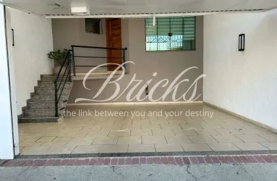 Casa com 3 quartos à venda na Rua Embaixador Raul Garcia, 32, Bosque da Saúde, São Paulo