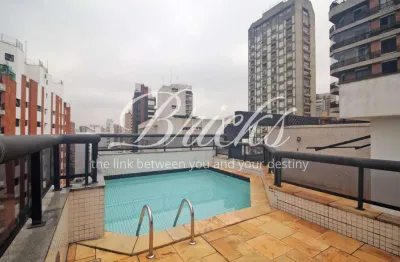 Cobertura duplex com piscina na Rua Morgado de Mateus, proximo ao Parque Ibirapuera