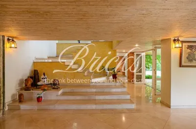 Casa à venda 1.350 m² de terreno 4 suites 8 vagas de garagem - alto da boa vista