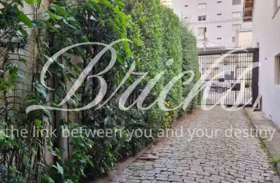 Casa em condomínio fechado com 3 quartos à venda na Rua Santa Justina, 458, Vila Olímpia, São Paulo