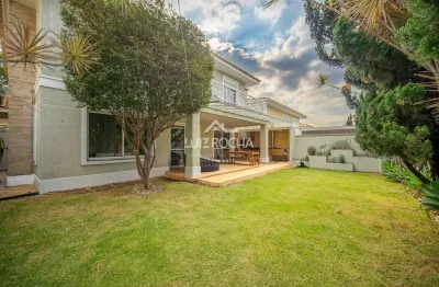 Casa à venda com 215m² por r$ 1.980.000 com 3 dormitórios(3suítes), cond. raizes granja viana , cot