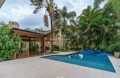 Casa à venda de 739m² , com 5 suítes , por r$ 3.990.000, cond. jd. mediterrâneo, granja viana - cot