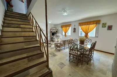 Cobertura com 4 quartos à venda na avenida oceânica, 476, praia do morro, guarapari por r$ 490.000