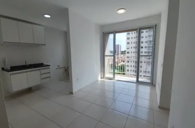 Lindo apartamento na ponta negra que possui ar condicionado