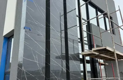 Casa em condomínio fechado – conforto, segurança e qualidade de vida  excelente oportunidade de morar em um condomínio fechado com segurança e lazer completos.   características do imóvel: 	•	3 quarto
