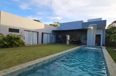 Casa térrea de alto padrão no condomínio vida marina, busca vida!