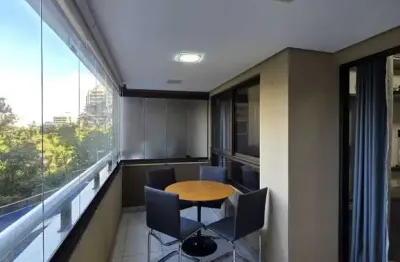 Apartamento à venda em alphaville: 1 quarto, 1 sala, 1 banheiro, 1 vaga de garagem. área de 47,64m². porteira fechada!