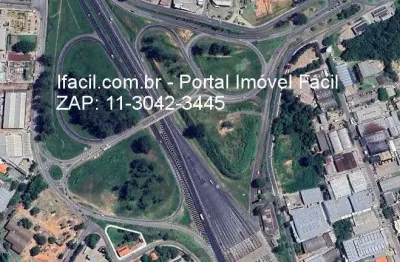 Terrebo industrial em valinhos-sp: 2.700m² no centro - ifacil.com.br