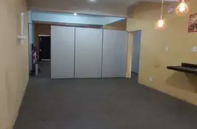Ponto comercial para alugar na rua dias de souza, 592, lourdes, conselheiro lafaiete por r$ 1.450