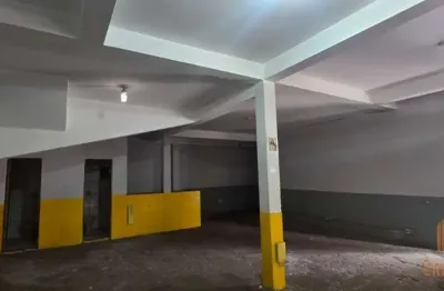 Ponto comercial para alugar na rua rodolfo ambront, 250, carijós, conselheiro lafaiete por r$ 3.000