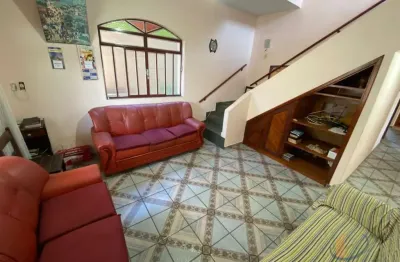 Casa em condomínio fechado com 3 quartos à venda na rua leibenitez h dos anjos, 600, santa matilde, conselheiro lafaiete por r$ 480.000