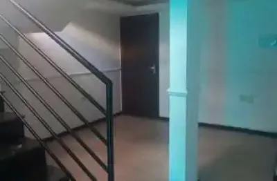 Cobertura com 2 quartos para alugar na rua agenor peixoto, 109, rochedo, conselheiro lafaiete por r$ 1.700