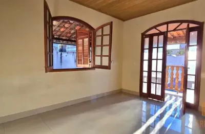 Casa em condomínio fechado com 3 quartos à venda na rua ademar tavares, 15, lima dias, conselheiro lafaiete por r$ 600.000