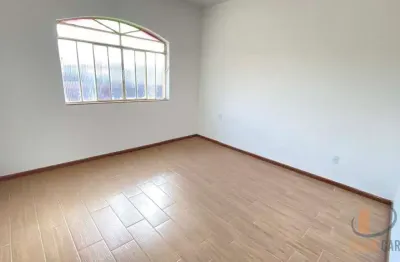 Apartamento com 2 quartos para alugar na rua benjamin constant, 354, angélica, conselheiro lafaiete por r$ 1.350