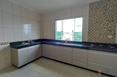 Apartamento com 3 quartos para alugar na rua arlindo pedro da silva, 330, santo agostinho, conselheiro lafaiete por r$ 1.250