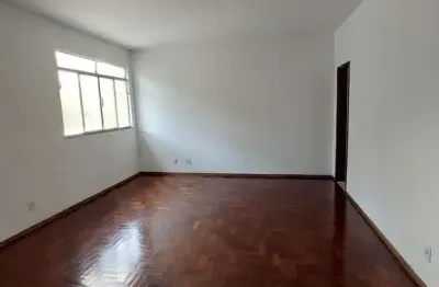 Kitnet / stúdio para alugar na avenida prefeito telesforo cândido de rezende, 411, centro, conselheiro lafaiete por r$ 800
