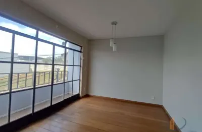 Apartamento com 3 quartos à venda na rua manoel da silva reis, 90, angélica, conselheiro lafaiete por r$ 530.000