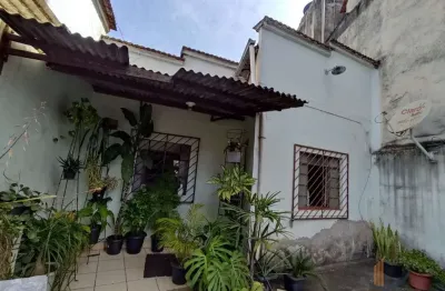Casa em condomínio fechado com 3 quartos à venda na rua marechal floriano, 416, são sebastião, conselheiro lafaiete por r$ 210.000