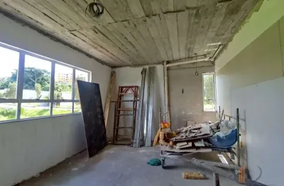 Sala comercial para alugar na avenida vereador mário reis carvalho, 105, ouro verde, conselheiro lafaiete por r$ 1.400