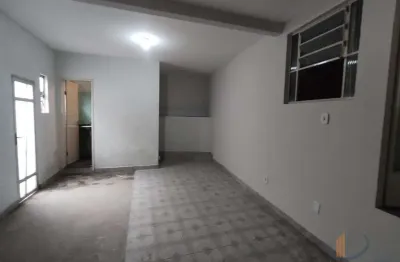 Sala comercial para alugar na rua melvin jones, 733, campo alegre, conselheiro lafaiete por r$ 700