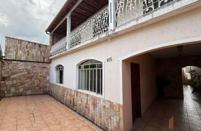 Casa em condomínio fechado com 4 quartos à venda na rua ernani josé nunes, 105, lourdes, conselheiro lafaiete por r$ 730.000