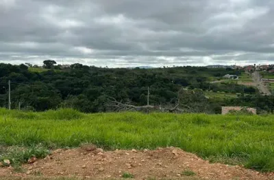 Terreno em condomínio fechado à venda na praça pimentel duarte, 18, quintas do imperador, conselheiro lafaiete por r$ 85.000