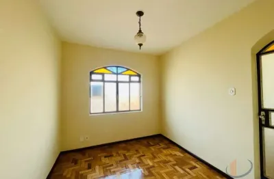 Casa em condomínio fechado com 3 quartos à venda na rua jacir santanna rabelo, 56, areal, conselheiro lafaiete por r$ 450.000