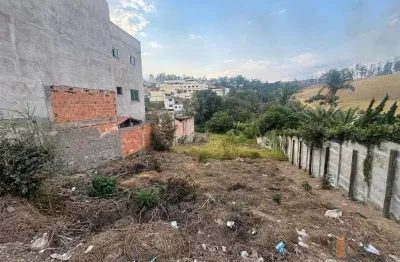 Terreno em condomínio fechado à venda na rua nivaldo ribeiro lélis, 255, arcádia, conselheiro lafaiete por r$ 180.000