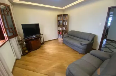 Casa em condomínio fechado com 3 quartos à venda na rua eça de queiróz, 139, queluz, conselheiro lafaiete por r$ 850.000