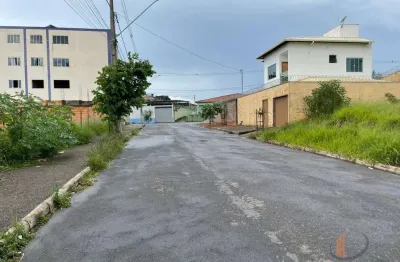 Terreno em condomínio fechado à venda na praça pimentel duarte, 09, parque bandeirantes, conselheiro lafaiete por r$ 160.000