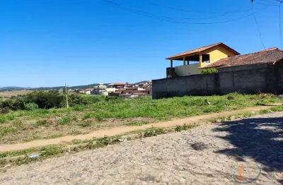 Terreno à venda na rua adolfo siqueira, 2, parque bandeirantes, conselheiro lafaiete por r$ 129.000