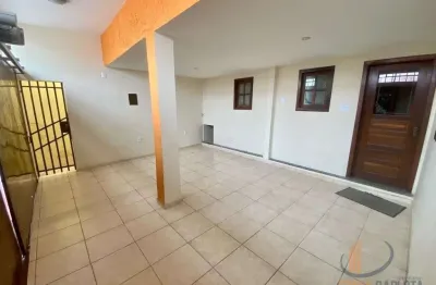 Casa com 3 quartos à venda na rua dos vicentinos, 28, queluz, conselheiro lafaiete por r$ 1.100.000
