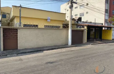 Casa à venda na rua quincas alves, 204, museu, conselheiro lafaiete por r$ 860.000
