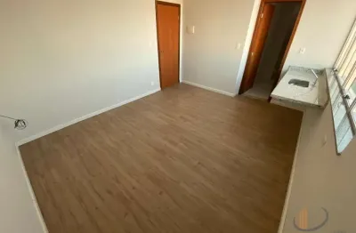 Sala comercial à venda na avenida prefeito telesforo cândido de rezende, 142, centro, conselheiro lafaiete por r$ 250.000